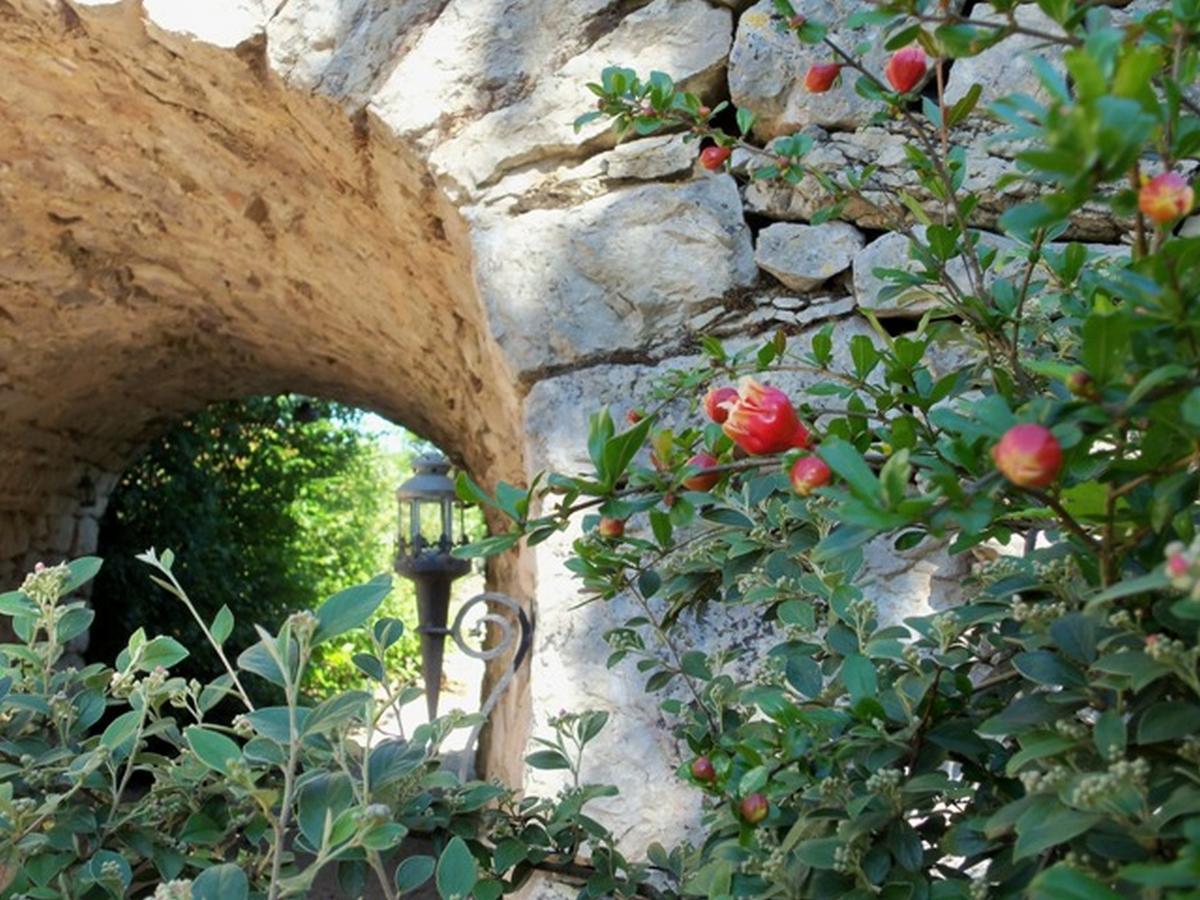 Chambres Et Jardin De Pierres Espedaillac Екстер'єр фото